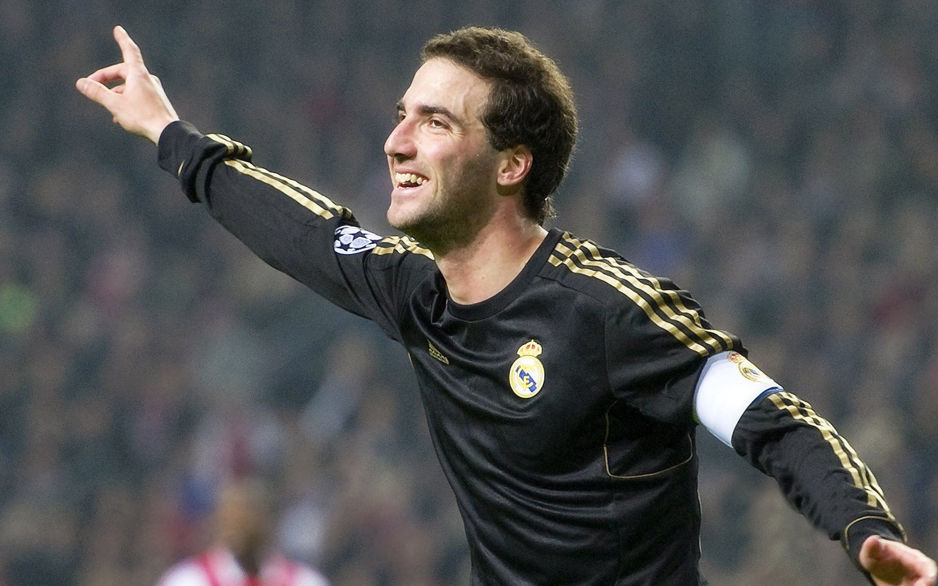 五大联赛是否引入跑动效率评分影响球员战术定位，五大联赛百分