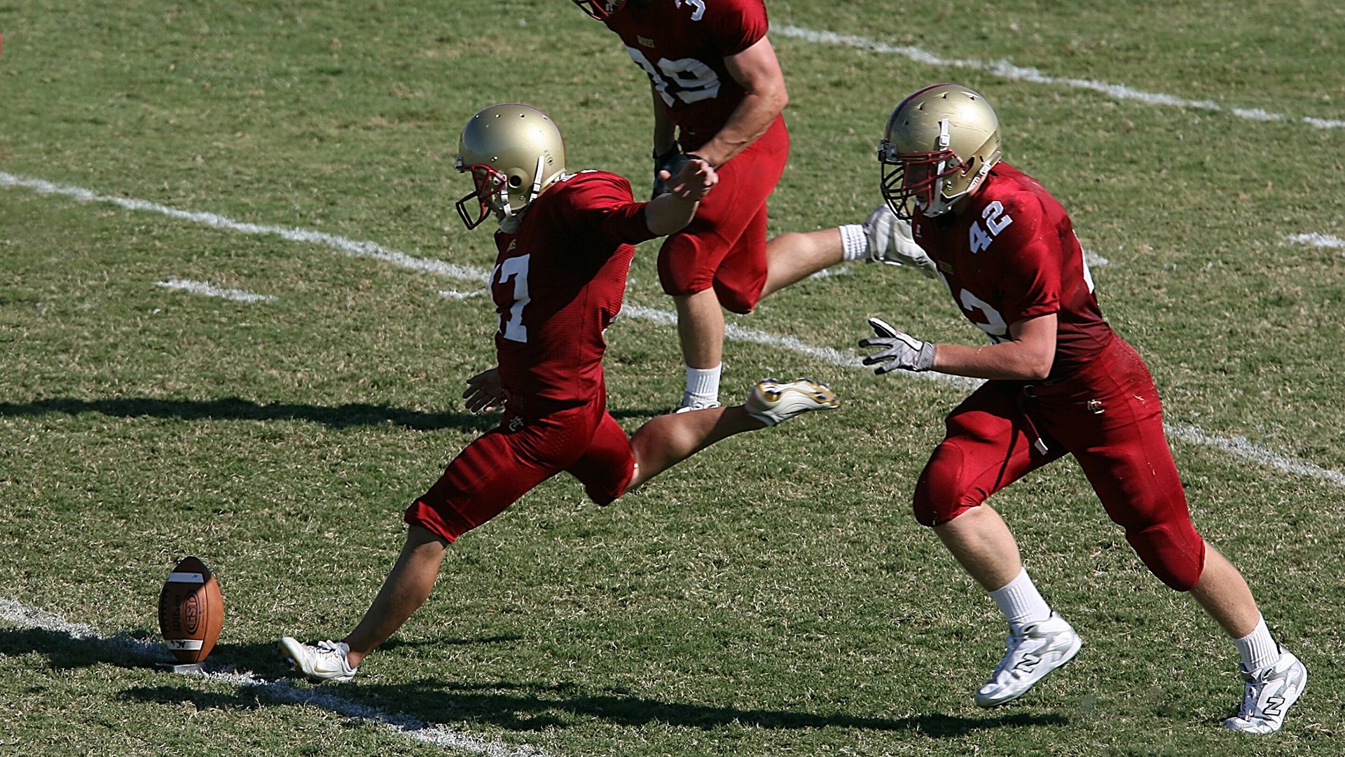 体育新闻中心发布体育视频多语言翻译平台，体育新闻英语翻译