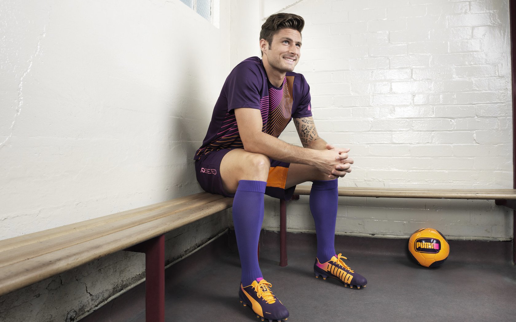 国际青年足球锦标赛全面开战，未来之星纷纷亮相，国际足联世界青年足球锦标赛